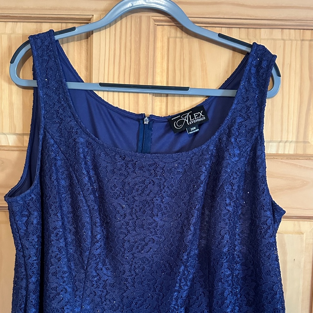 Alex Evenings Midnight Lace Ensemble - Picture 5 of 8